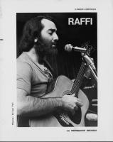 Raffi Canada publicity photo