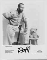 Raffi  Canada publicity photo